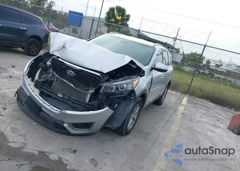 2017 Kia Sorento 2.4L Lx z USA, uszkodzony, nr VIN 5XYPG4A32HG246967